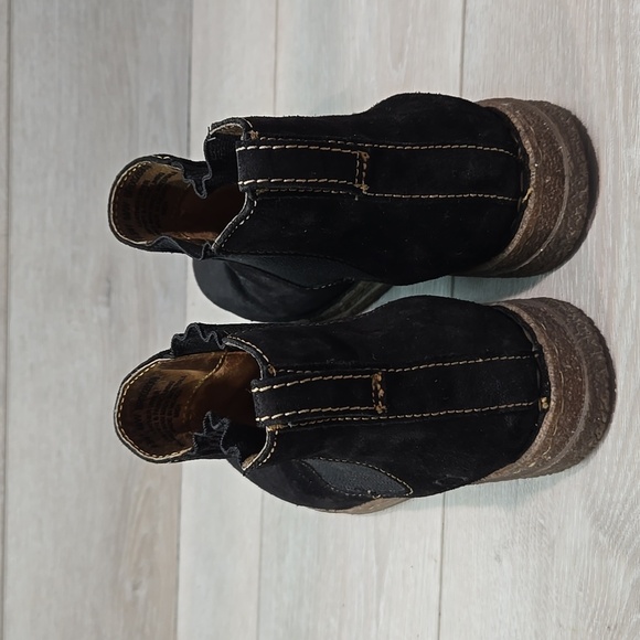 Born Black Ankle Boots - Picture 6 of 12